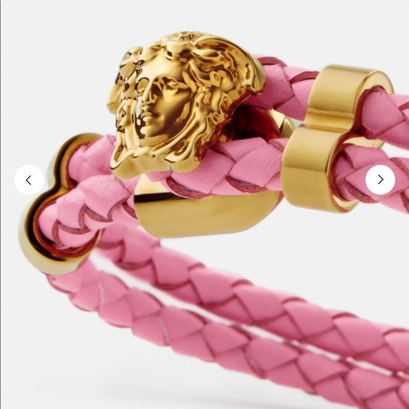 NEW💕Versace Medusa Leather Bracelet 💕 - Picture 3 of 7